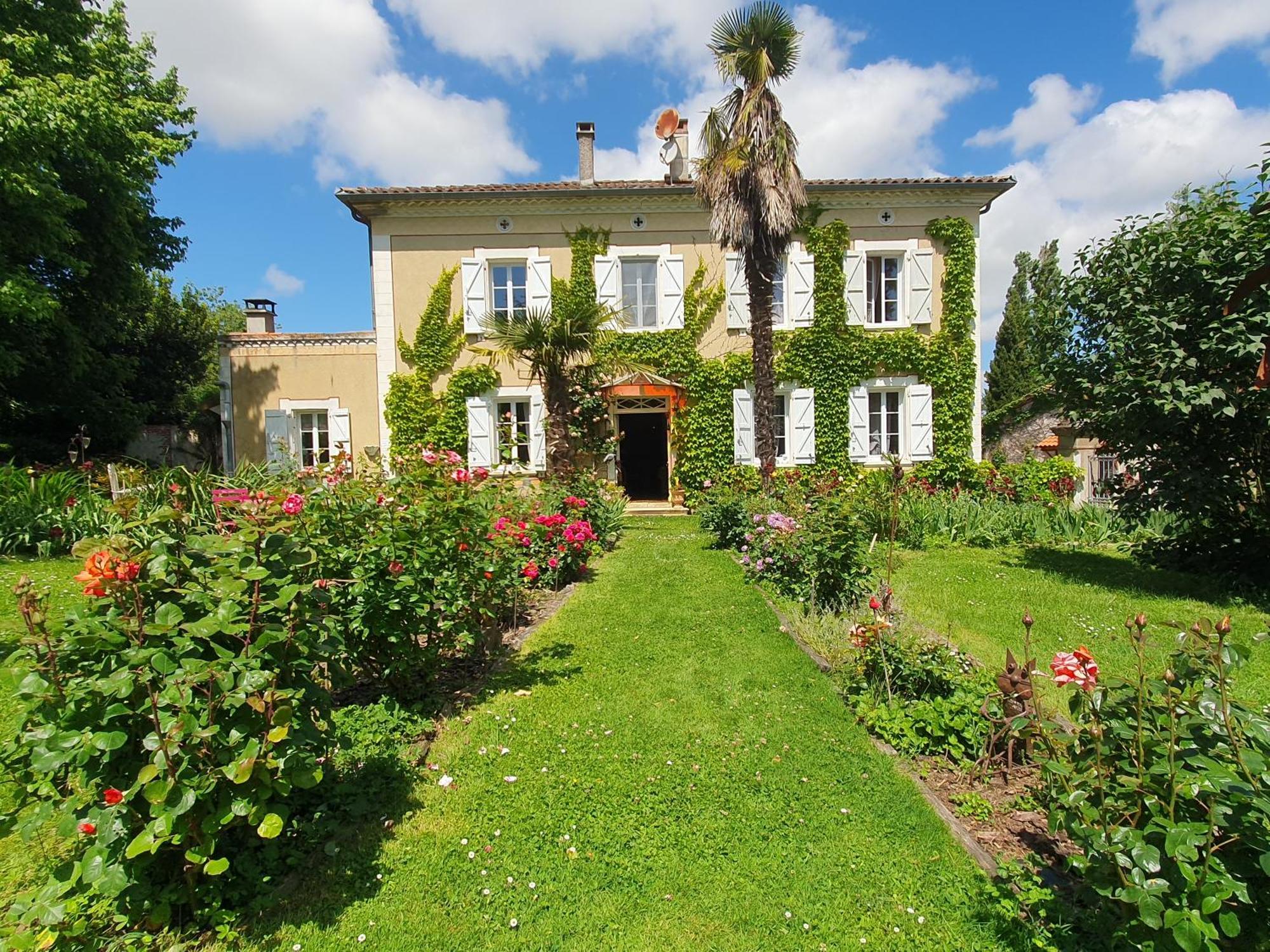 Pause Campagne - Chambres D'Hotes Pouy-de-Touges Екстер'єр фото